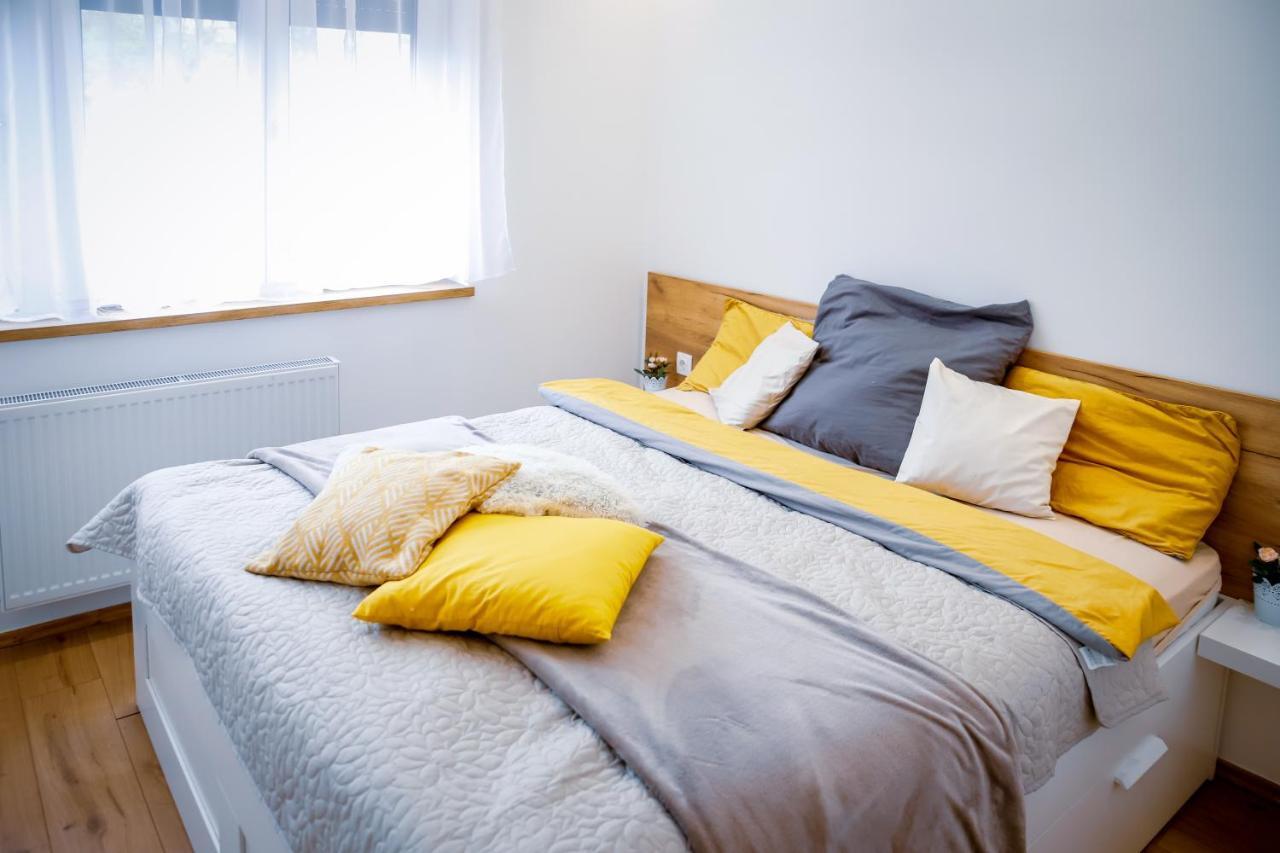 Cozy Apartment In The Downtown Γκιόρ Εξωτερικό φωτογραφία